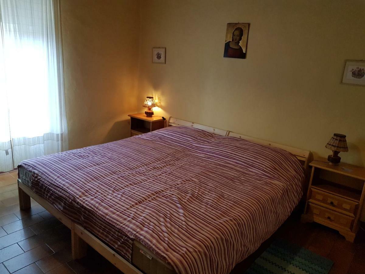 Agriturismo Podere Omomorto Пратовекио Екстериор снимка